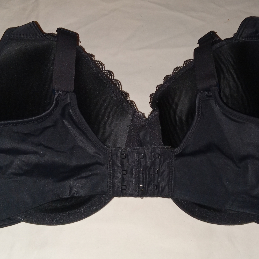 Bali wire bra black 34DD - Picture 4 of 6